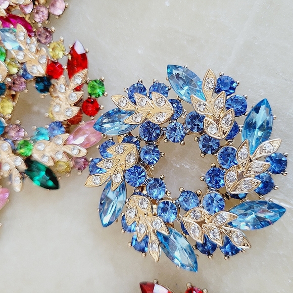 3-D Rhinestone Wreaths Set of 5 Multi Color  NWT - Picture 7 of 7